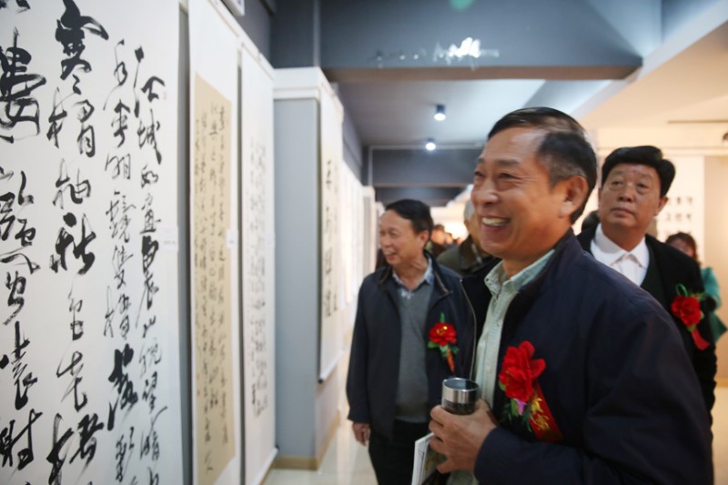 纪念红军长征胜利80周年军旅书画家作品展在郑州举办