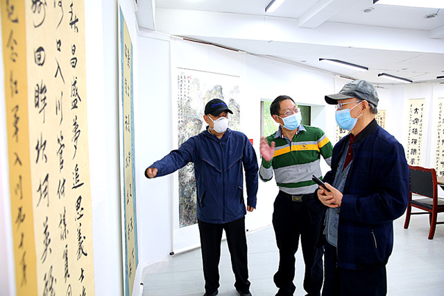 四川举办纪念川陕革命根据地创建90周年暨建军95周年书画展喜迎二十大