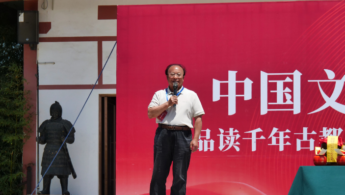 “品读千年古都,放歌赵王集团” 中国文艺名家走进河北邯郸采风系列活动成功举办 “品读千年古都,放歌赵王集团” 中国文艺名家走进河北邯郸采风系列活动成功举办