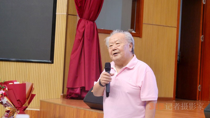 中国人民抗日战争暨世界反法西斯战争胜利八十周年秦克新作曲赵文媛演唱视频演播会在淄博举行