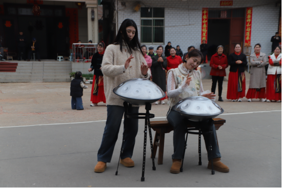 鼓乐欢腾庆元宵 乡音雅韵润民心——龙冈女子鼓舞队庆元宵展演暨乡村音乐会圆满举行