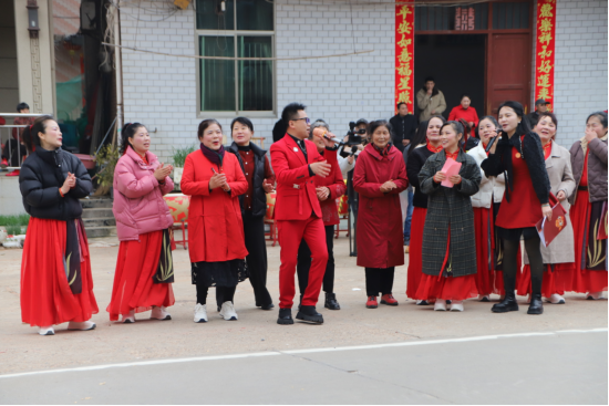 鼓乐欢腾庆元宵 乡音雅韵润民心——龙冈女子鼓舞队庆元宵展演暨乡村音乐会圆满举行